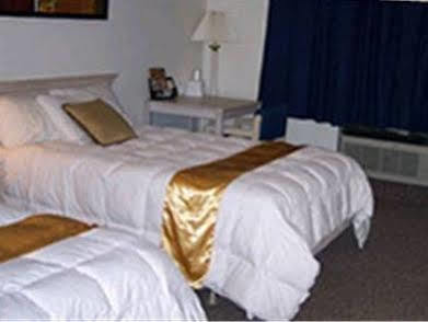 Executive Fond Du Hotel